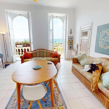 Spacieux Face - 4 Pers. - Fr-1-196-412 Apartment Menton